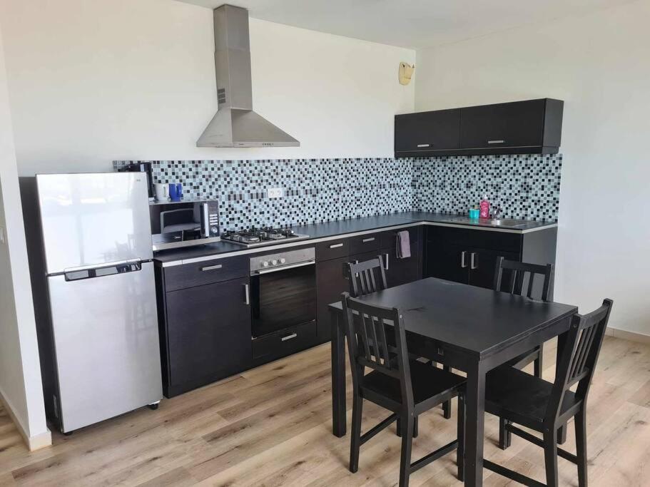 Appartement F2 Ninirei Папеете Екстериор снимка